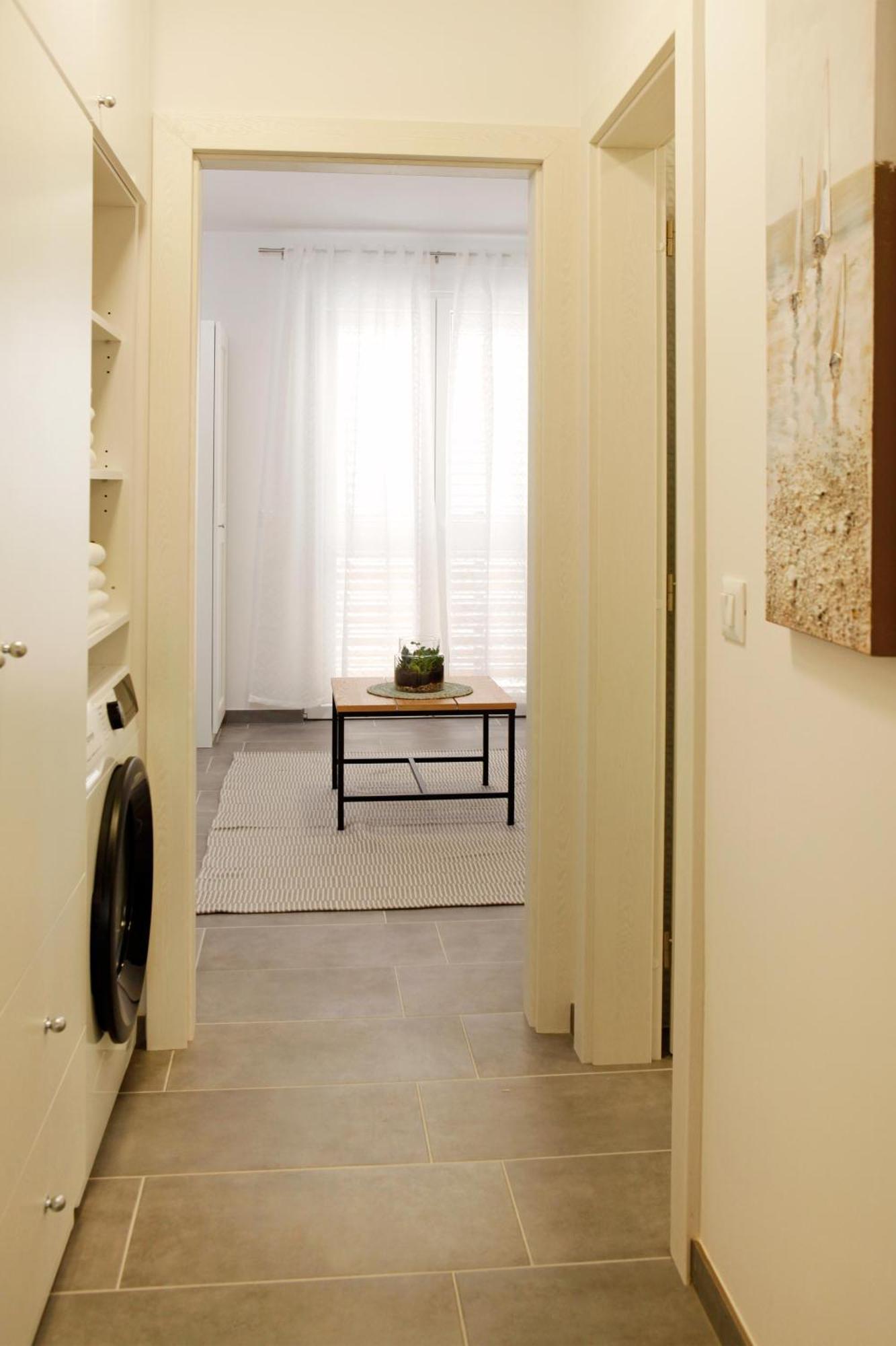 Santa Cruz Apartment *